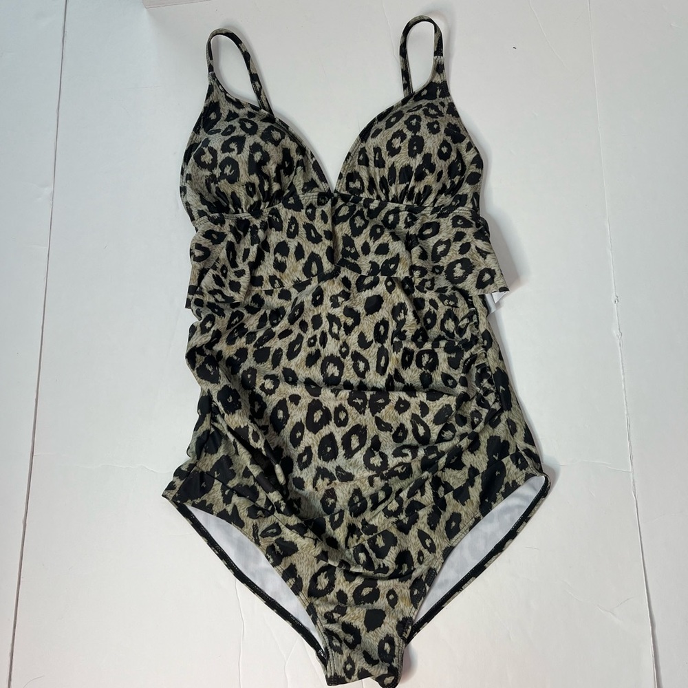 SummerMae Maternity Leopard Print One Piece Adjustable Swimsuit Size Small NEW!